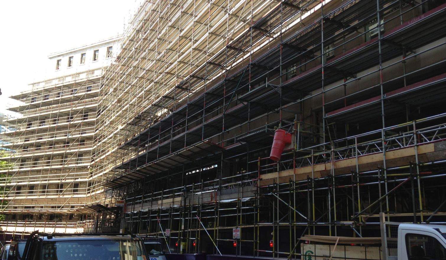 Bush House - Layher Allround Access and Pavement Gantries for Stone Cleaning and Refurbishment
