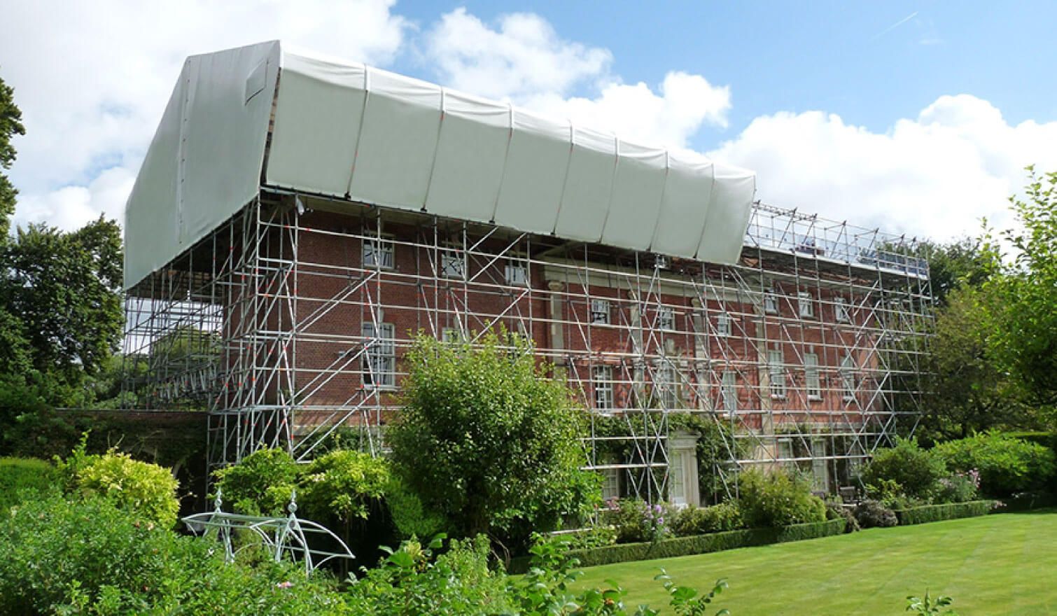 Cranborne Lodge - Layher Rolling Keder Temporary Roof