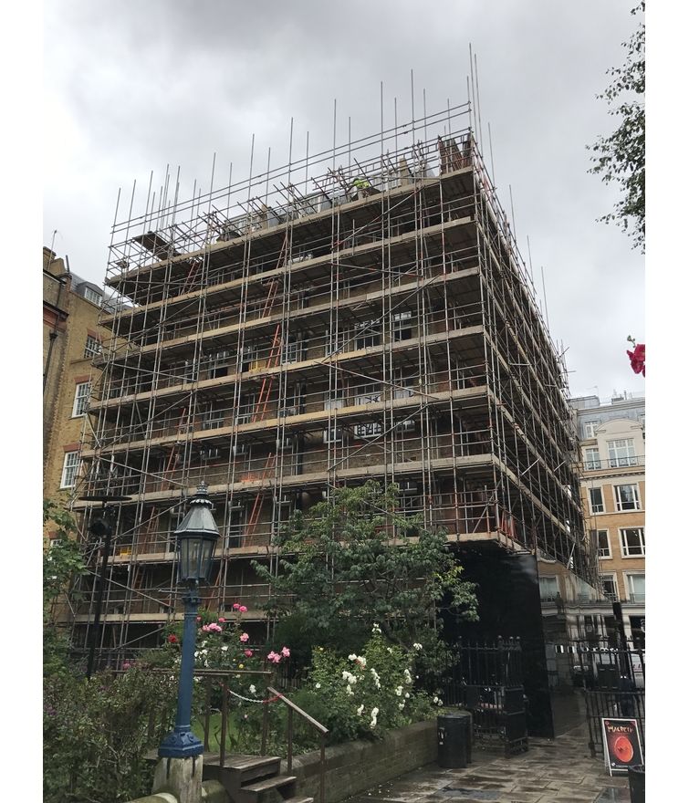 Z Hotel, Bedford Street, London - Pavement Gantry, Access Scaffold and Temporary Roof